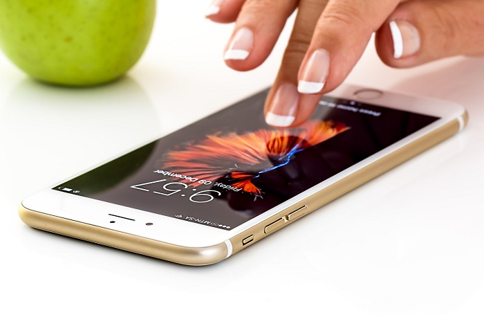 Магазин техники Apple "i-CASE"