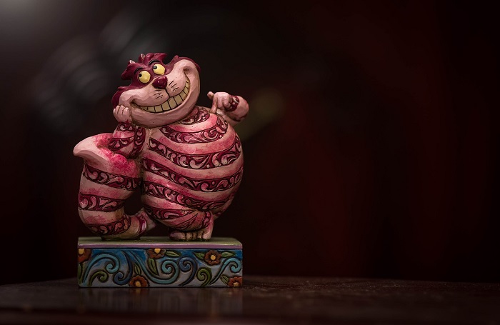 Инвайтинг "Новогодние ледовое шоу для всей семьи Алиса в зазеркалье"